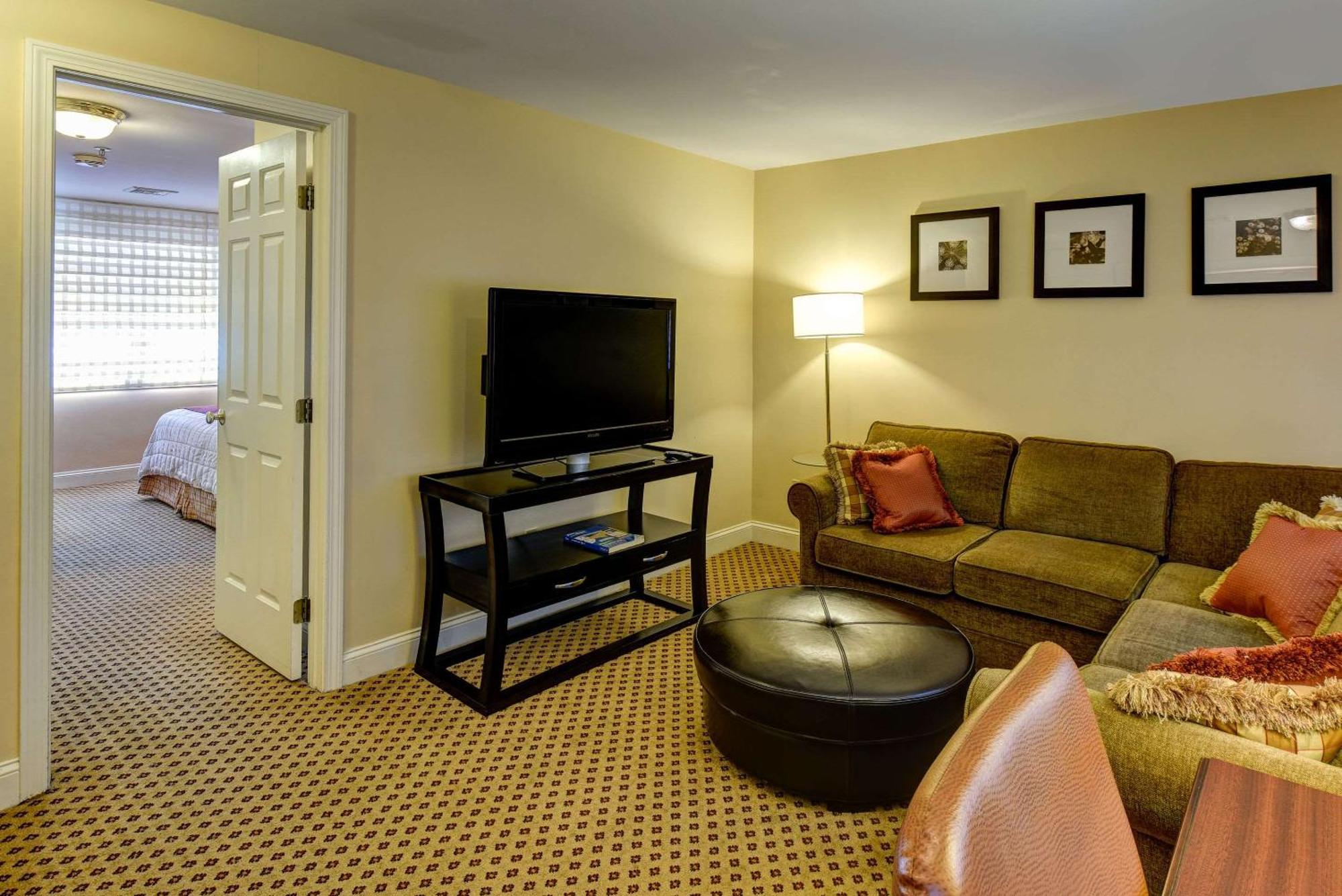 Port Inn And Suites Portsmouth, Ascend Hotel Collection エクステリア 写真